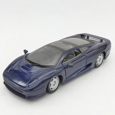Maisto 1:24 Jaguar XJ220 dunkelblau/metallic siehe Bilder EX9614 o. - Bild 1 von 2