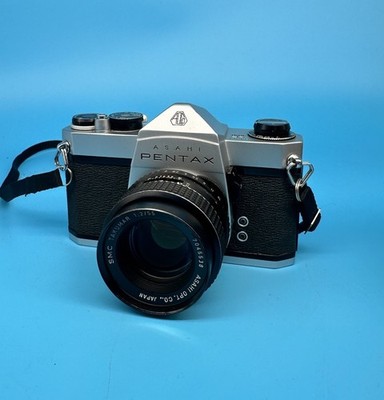 Pentax Spotmatic SP 1000 analoge Spiegelreflexkamera 35 mm mit Super Takumar 55 mm f/2 Objektiv