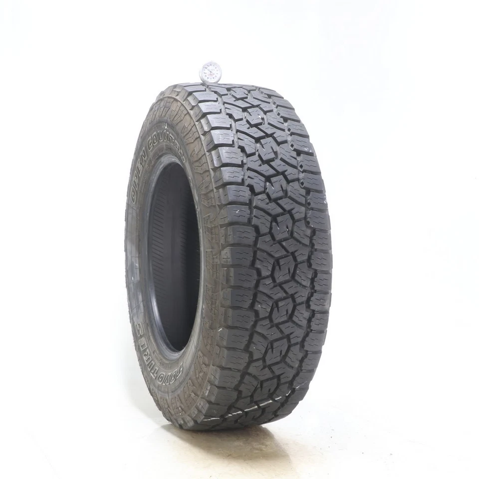 Usado LT 265/70R17 Toyo Open Country A/T III 121/118S - 11.5/32 Foto 2 de 4