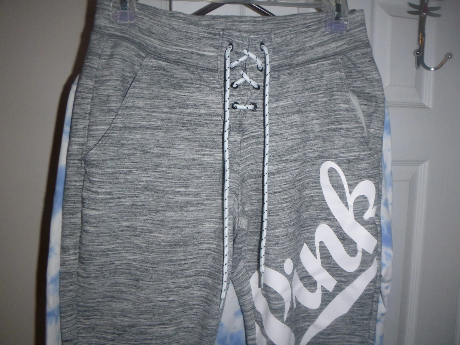 UNDERCOVER Lotto di 3 felpe Victoria's Secret rosa: 2 felpe con cappuccio e felpe da palestra taglia