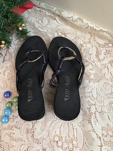 White House / Black Market - Black Thong Sandals Size 7 - Wedge Heels - Picture 4 of 7