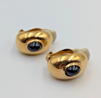 Vintage Ciner Gold Tone Black Cabochon Half Hoop Stile Clip On Earrings