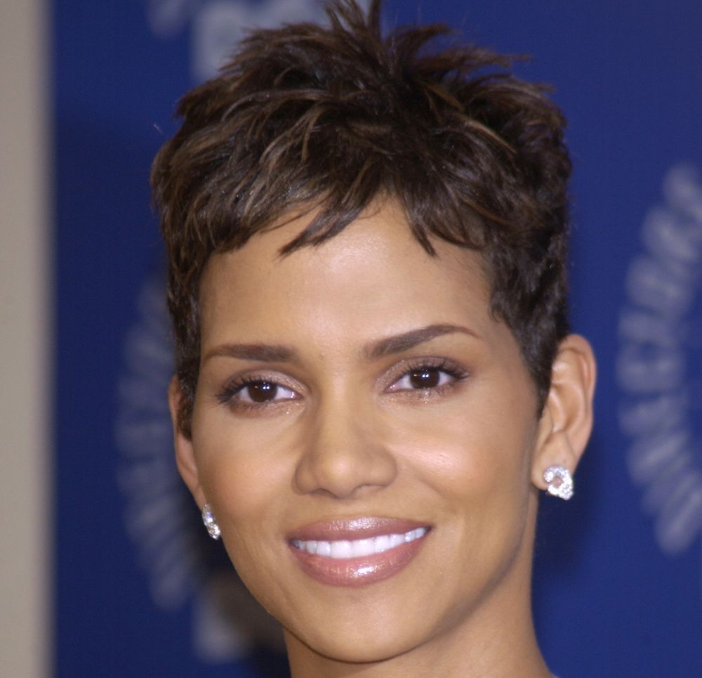 Halle Berry Famous And Beautiful 8x10 Picture Celebrity Print