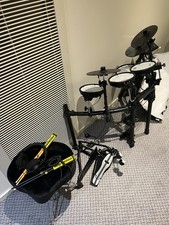 Roland TD-07 Electronic Drums Kit with Stool headphones & Kick Pedals & Dsticks