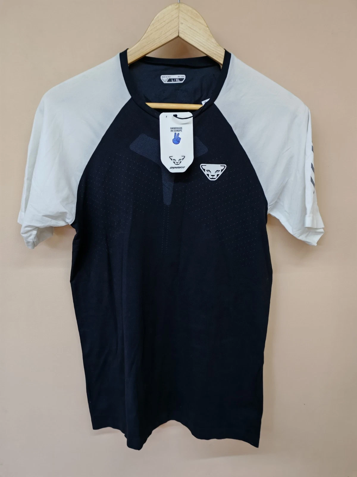 Dynafit Ultra 3 S-Tech S/S Tee M Men's Shirt L/XL NWT Italy Trail Running Black
Opens in a new windo