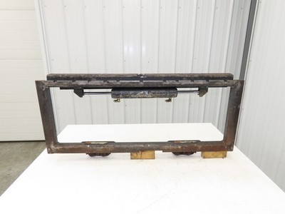 Cascade Forklift Side Shift 16'' Class 2 Fork 41'' Chassis