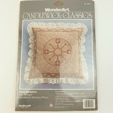 Vintage WonderArt Candlewick Classics Stitchery Medallion 14" 5644 Pillow Kit