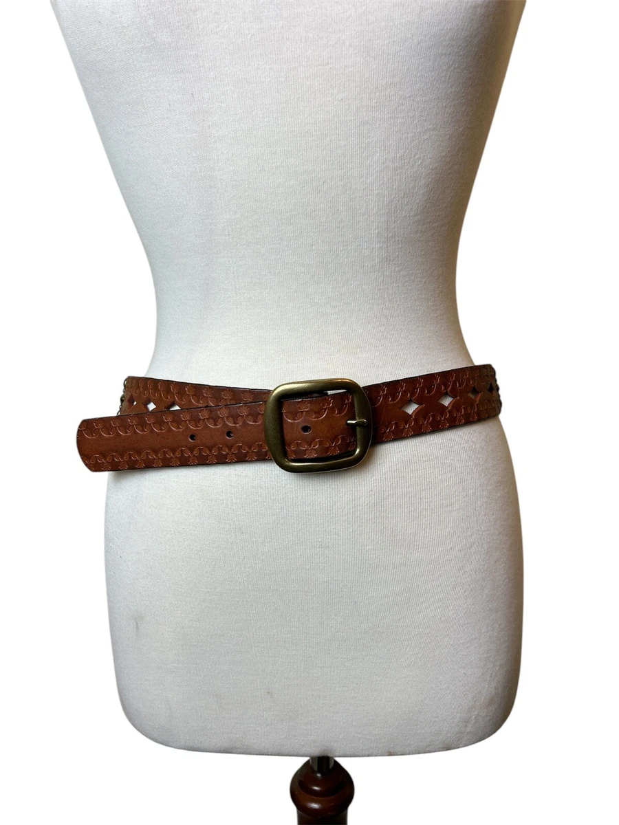 Fossil Belt Women Size M Brown Leather Laser Cut Stuffed  display picture 1