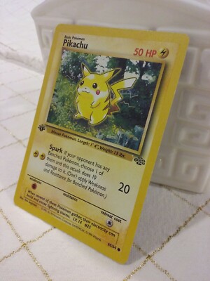 Rare Pikachu Pokemon Card Jungle Set Mint Condition ultra rare 60