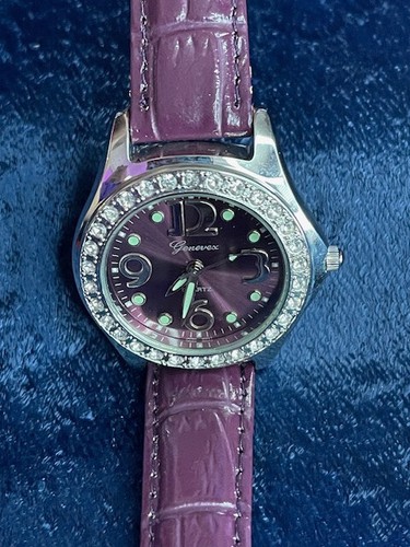 Genevex Quartz Watch, Gems and Leather, vintage, Purple, works, new battery - Picture 2 of 8