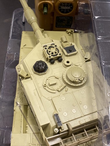 1/28 scale Interactive Battle Tanks RC T34 - Picture 6 of 12