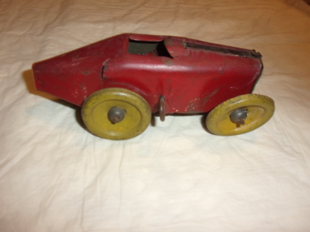 RARE Vintage Tin Windup Bear Cat Race Car Toy working!