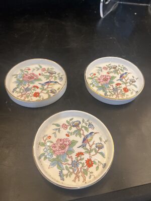aynsley pembroke Set Of 3 Raised Gold Rim Coasters 3 3/4 In