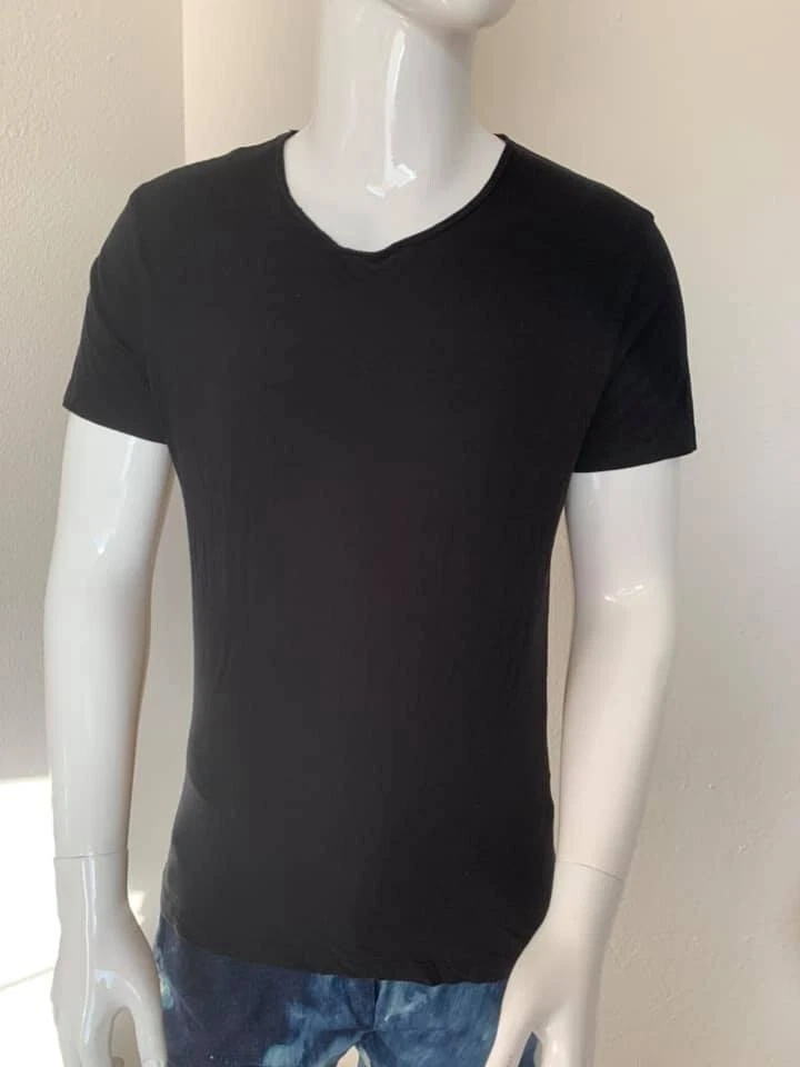 Vagrant intentional refer Zara Essentials Zara Premium Solid Black RELAXED FIT LARGE T-SHIRT H912 | eBay Vagrant intentional refer Zara Essentials Zara Premium Solid Black RELAXED FIT LARGE T-SHIRT H912 | eBay