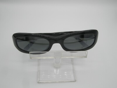 Maui Jim MJ190-02 black sunglasses with zip around brown Maui Jim case Maui Jim 190 Nani main image 3