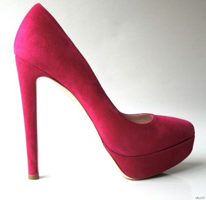 berry heels