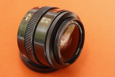 Minolta AF Zoom 35-70mm f/4 Zoomobjektiv Autofokus A-mount Ø49mm SN 1342623