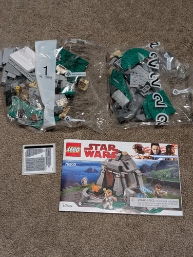 LEGO Star Wars: Ahch-To Island Training (75200)