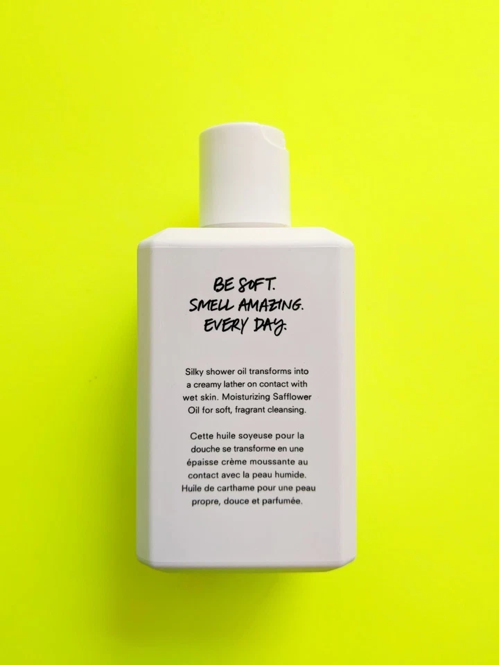 Aceite de ducha de seda Victoria's Secret TEASE REBEL (jabón corporal aceite a crema) Foto 3 de 4