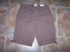NWT St. John's Bay Womens Sz 6 Mid Rise Bermuda Shorts 11" Inseam MSRP 32