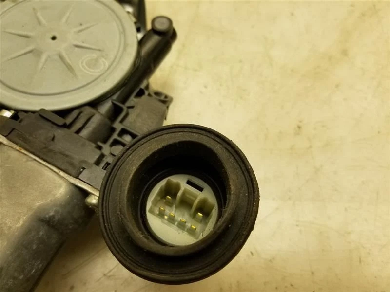 REGULADOR VENTANA ELÉCTRICO LADO DERECHO PASAJERO DELANTERO TOYOTA RAV 4 13-18  Foto 4 de 4