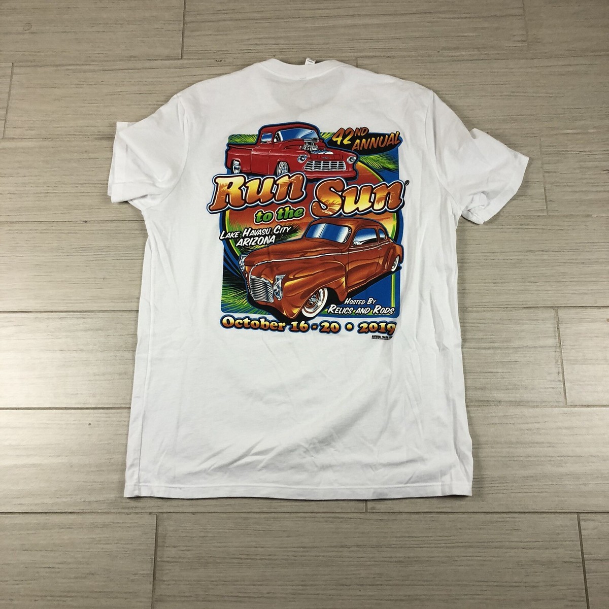 Car show t shirtLake Havasu City 2019 run to the sun size Large