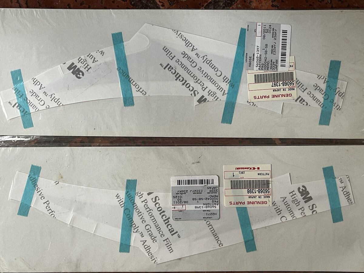 Kawasaki ZX1400 NINJA 09 PATTERN UPP COWLING LH & RH 56068 Kawasaki ZX1400 NINJA 09 PATTERN UPP COWLING LH & RH 56068