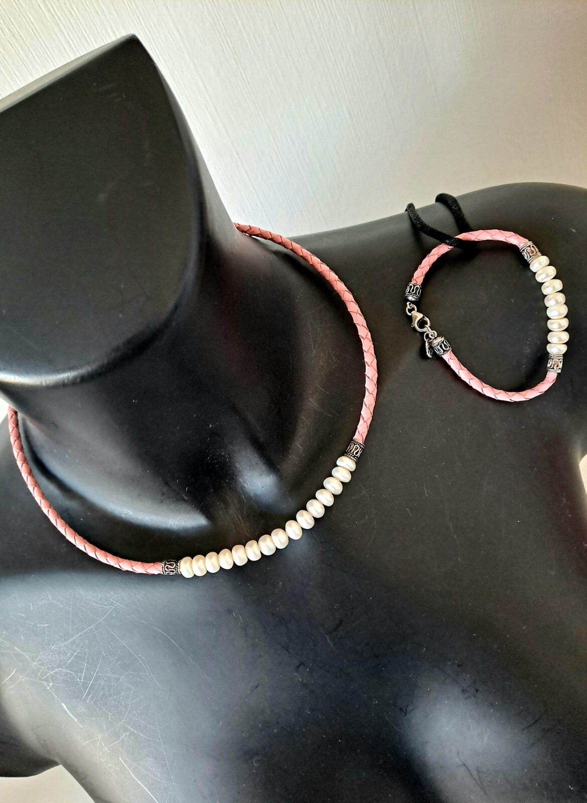 Parure collier et bracelet argent 925 perles et cuir rose, le cadeau idéal pour femme