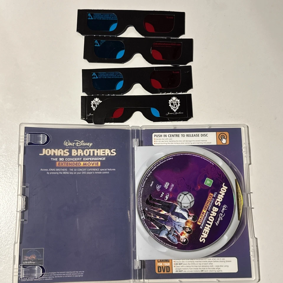 Jonas Brothers The 3D Concert Experience (Extended Edition, DVD, 2009) W Glasses - Image 3 of 4