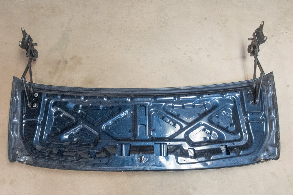 S3様　専用 93-96 NISSAN 300ZX NON TURBO CONVERTIBLE TRUNK LID WITH