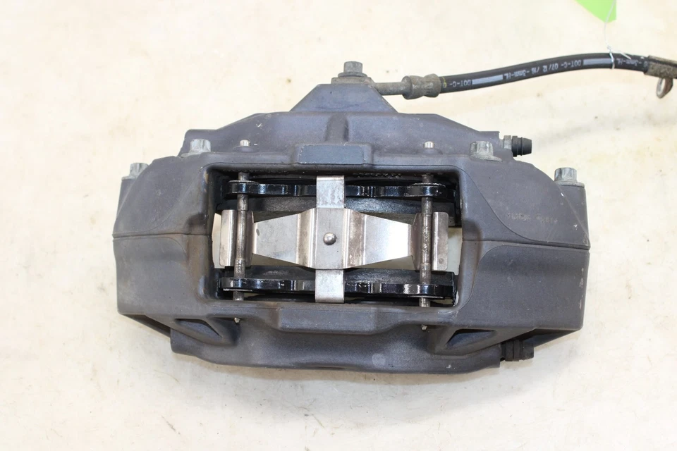 Pinza de freno delantera derecha Cadillac CTS 2014-2019 OEM JB123 Foto 3 de 4