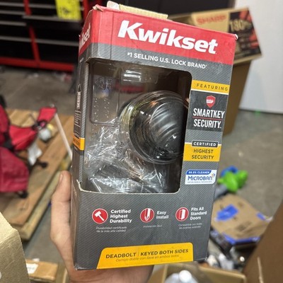 New OB KWIKSET 99800-122 Deadbolt Keyed One Side Venetian Bronze SmartKey Single