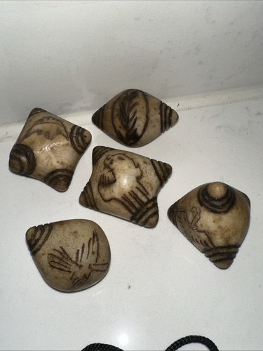 Set of 7 Peruvian CHUMPI KHUYA stones - Hand carved from alabaster
