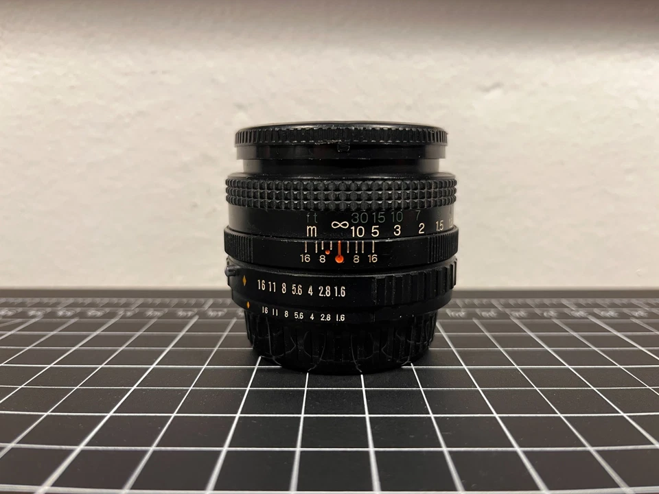 Lente de cámara de enfoque manual con película Fujica X-Fujinon 50 mm DM F/1,6 Foto 2 de 4