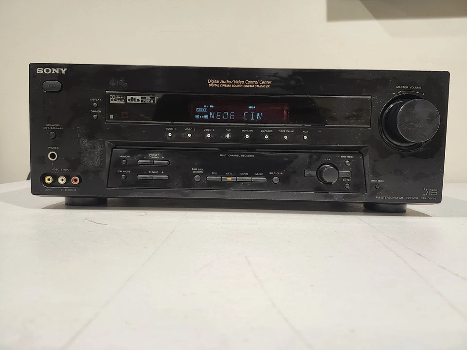 Sony STR-DE425 FM Stereo/FM-AM Receiver Tested WORKS No Remote - Image 2 of 4