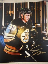 Fraser Minten Signed 8x10 Photo With COA Boston Bruins 🐻🐻🔥🔥