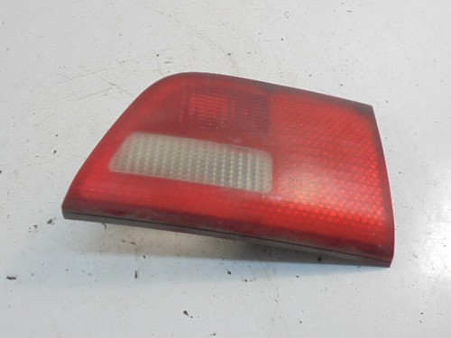 BMW X5 E53 99-03 Rückleuchte links mit Motorhaube 8409011 / AU 27080