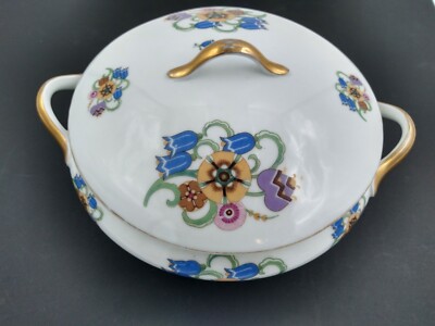 Royal Schwarzburg Germany Flowerbell Covered Casserole Dish 10  