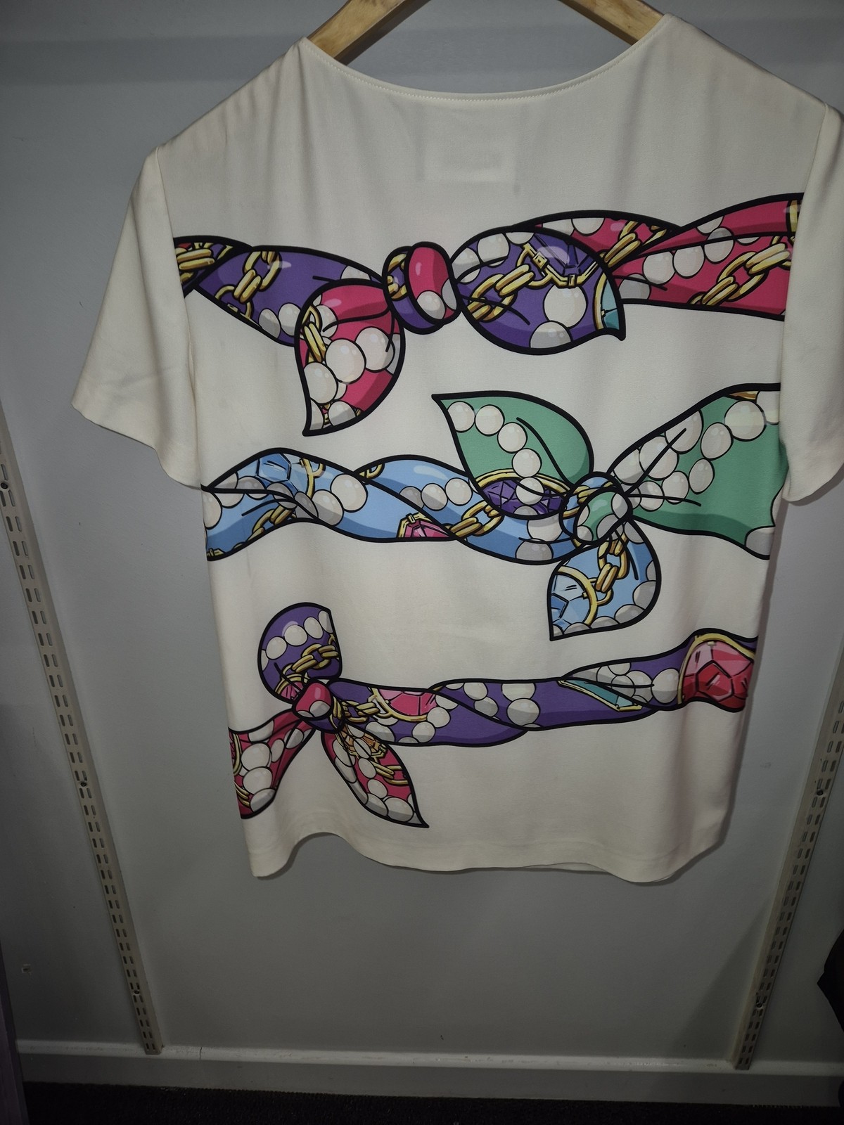 Picture 3 of 10