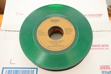 CARLTON MOODY "I SAW MOMMY KISSING SANTA CLAUS" 45 RPM 7" SINGLE GREEN VINYL VG+
