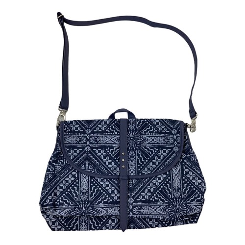 NEW DSW Crown Vintage Convertible 