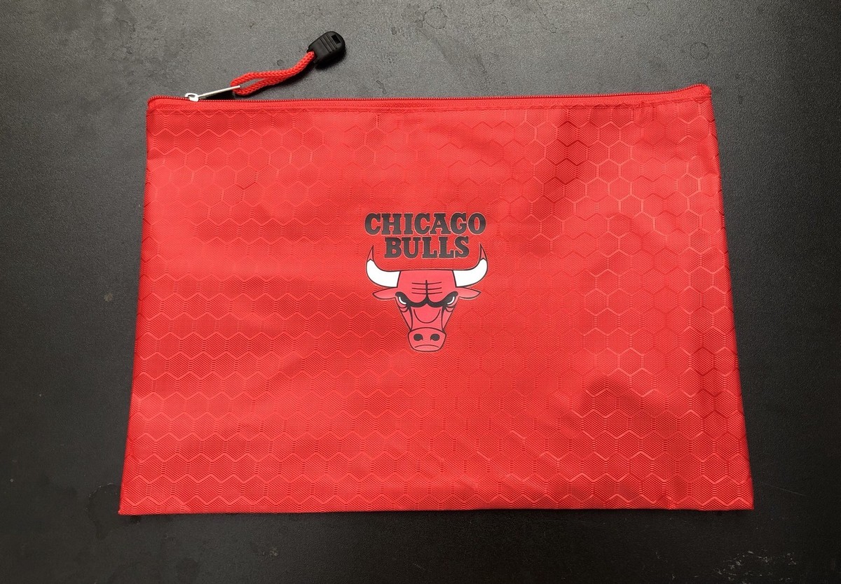 CHICAGO BULLS pencil case Large size W29x H21cm. Ideal 4 school