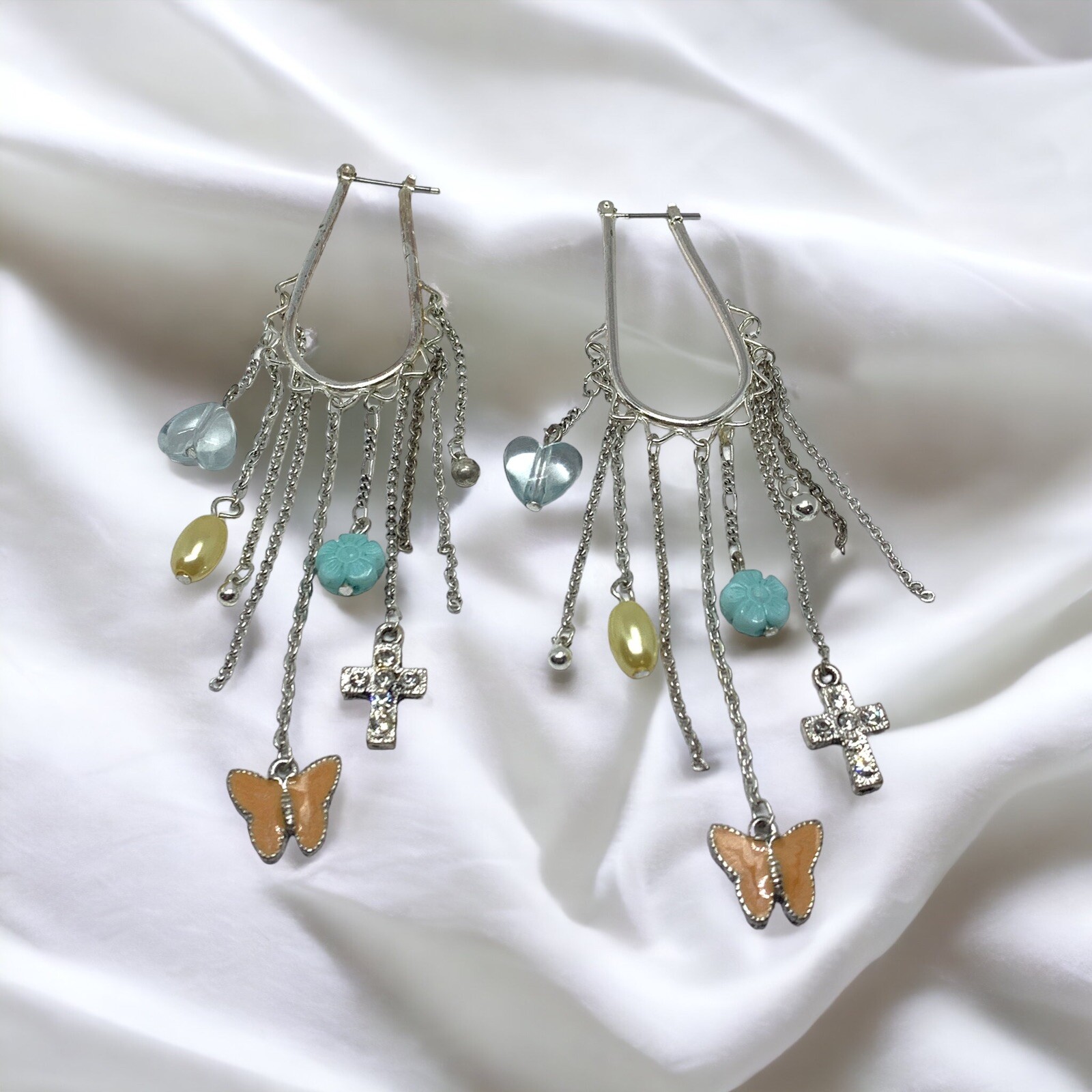 Silver tone long dangle charms earrings 4”