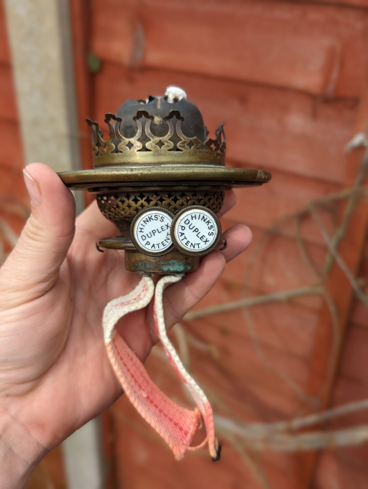 Beautiful Pink Coloured Glass & Brass HINKS & SONS Antique Oil Lamp