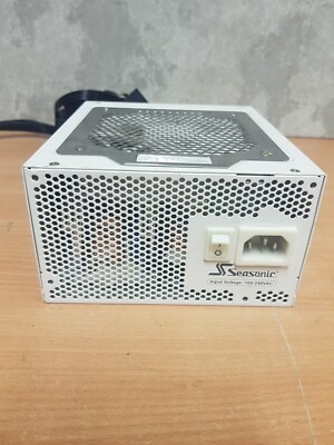 Seasonic Snow Silent Schaltnetzteil - Weiß - Nur Gerät (SNOW...