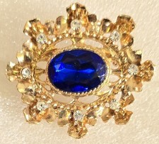 Vintage Blue Clear Faceted Rhinestones Gold Tone Floral style Brooch