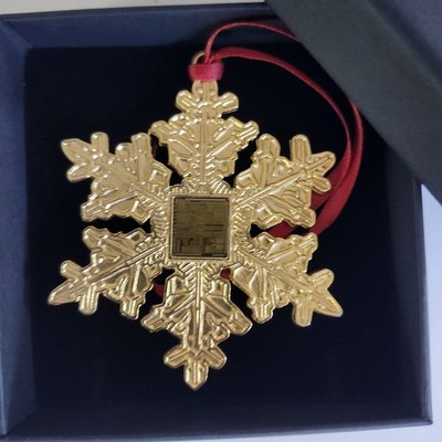 1995 Limited Edition Intel Christmas Snow Flake, Gold Plated Pentium 80P54C chip