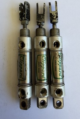 Lot Of 3! Clippard UDR 12 1/2 Cylinders With End Attachments
