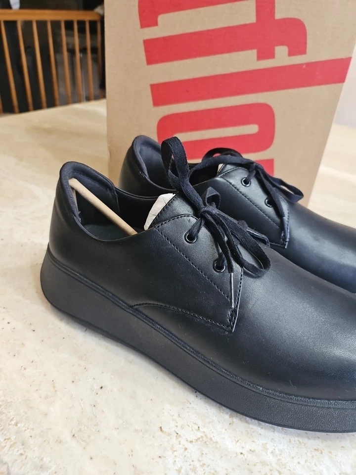 FitFlop modo F negro, cuero forma plana con cordones Debbie's, ¡nuevo! Talla 10. Foto 2 de 4
