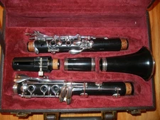 Buffet E11 Wood Bb: Silver Plated Keys,  All New Pads + Vandoren 5RV  Mouthpiece